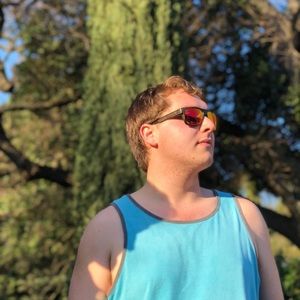 Meet your Posher, Garrett